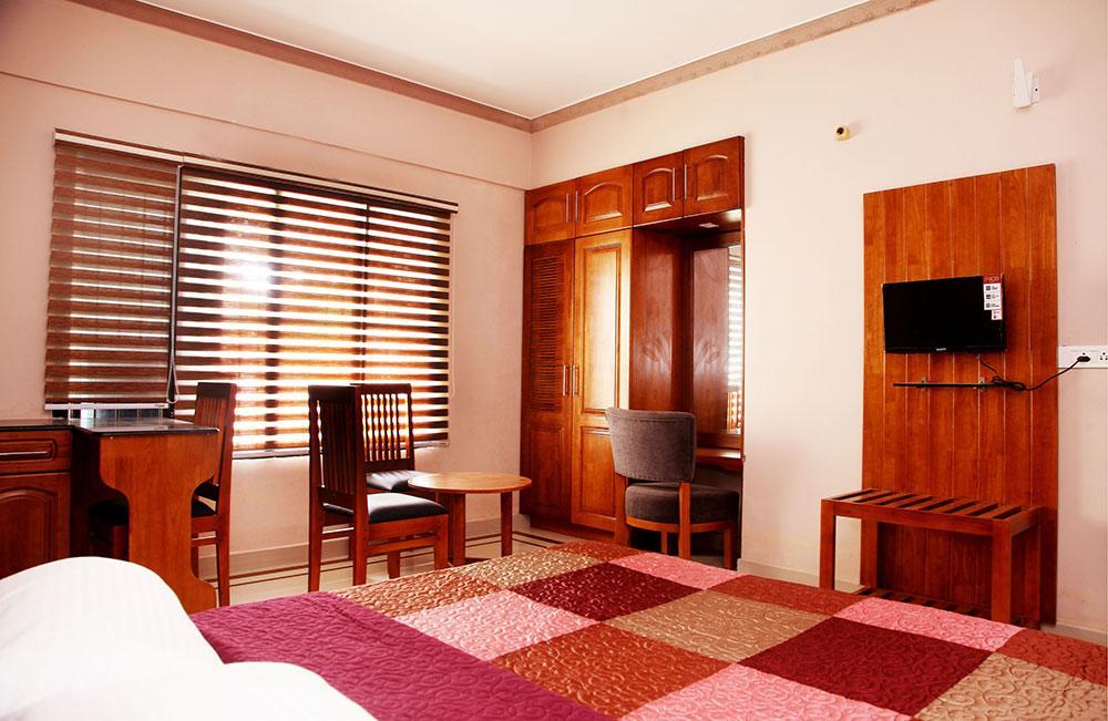Devanganam Residency Otel Guruvāyūr Dış mekan fotoğraf